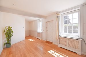 Sitting/dining room - click for photo gallery
